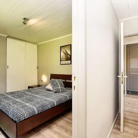 Vakantiehuis Comfortable Bungalow In Durbuy With River Ourthe View *