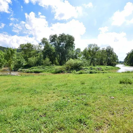 Comfortable Bungalow In Durbuy With River Ourthe View Vakantiehuis *